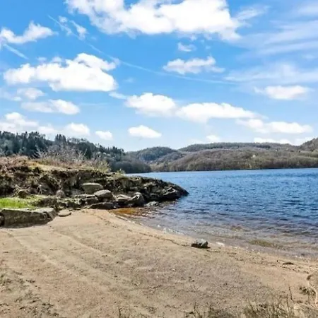 Gemuetliches Helles Am Mit Panoramaseeblick + Huette Und Nahe