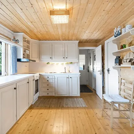 Gemuetliches Helles Am Mit Panoramaseeblick + Huette Und Nahe Люнгдал